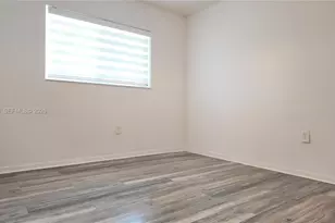 2236 N Cypress Bend Dr, Pompano Beach, FL 33069 - Photo 11