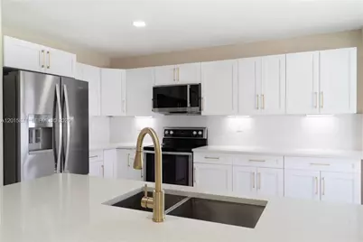 [Address not provided], Pembroke Pines, FL 33029 - Photo 13