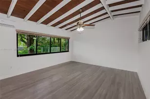 12725 SW 80th Ave, Pinecrest, FL 33156 - Photo 9