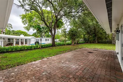 12725 SW 80th Ave, Pinecrest, FL 33156 - Photo 3