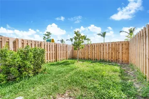 28725 SW 133rd Ct, Homestead, FL 33033 - Photo 13