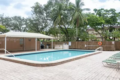 6800 Cypress Rd #415, Plantation, FL 33317 - Photo 19
