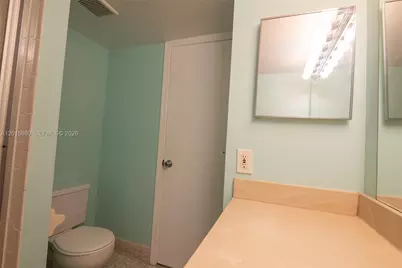 6800 Cypress Rd #415, Plantation, FL 33317 - Photo 13