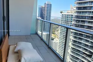1010 Brickell Ave, Miami, FL 33131 - Photo 13