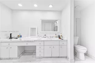 19667 Turnberry Way, Aventura, FL 33180 - Photo 35