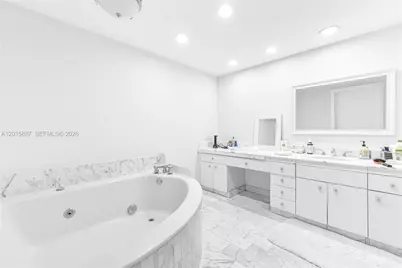 19667 Turnberry Way #3F, Aventura, FL 33180 - Photo 33