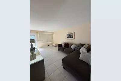 3032 Hythe B #3032, Boca Raton, FL 33434 - Photo 3
