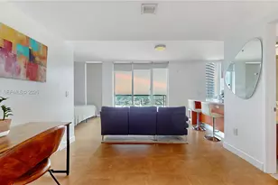185 SW 7th St, Miami, FL 33130 - Photo 5