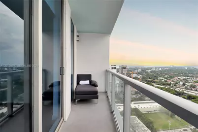 185 SW 7th St #2900, Miami, FL 33130 - Photo 15