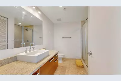 185 SW 7th St #2900, Miami, FL 33130 - Photo 13