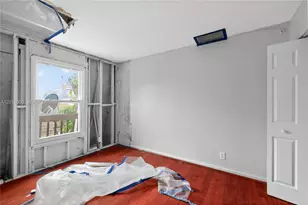 7913 Tam Oshanter Blvd, North Lauderdale, FL 33068 - Photo 21