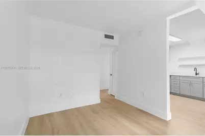 13880 NE 20th Pl #2, North Miami Beach, FL 33181 - Photo 3