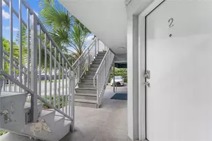 13880 NE 20th Pl, North Miami Beach, FL 33181 - Photo 21