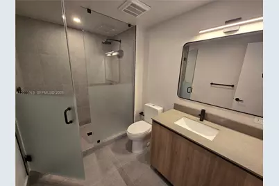 121 NE 5 St #2908, Miami, FL 33132 - Photo 9