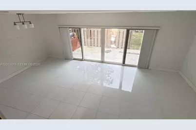 8195 NW 8th Manor #3, Plantation, FL 33324 - Photo 3