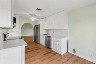 20013 Mona Cir, Boca Raton, FL 33434 - Photo 11