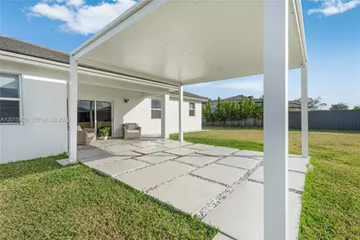 19100 SW 132nd Pl, Miami, FL 33177 - Photo 5
