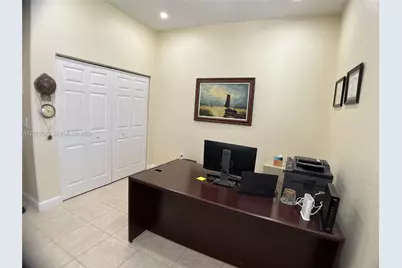 19521 SW 39th Ct, Miramar, FL 33029 - Photo 9