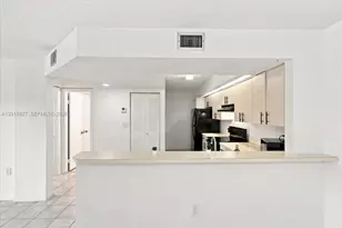 8660 SW 212th St, Cutler Bay, FL 33189 - Photo 3