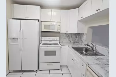 10825 SW 112th Ave #103, Miami, FL 33176 - Photo 3
