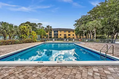 8911 NW 28th Dr #32B, Coral Springs, FL 33065 - Photo 23