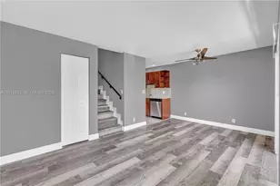 8911 NW 28th Dr, Coral Springs, FL 33065 - Photo 7