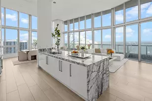 465 Brickell Ave, Miami, FL 33131 - Photo 11