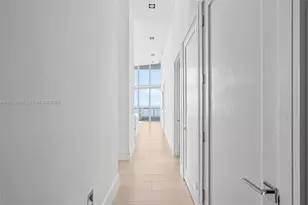 465 Brickell Ave, Miami, FL 33131 - Photo 9