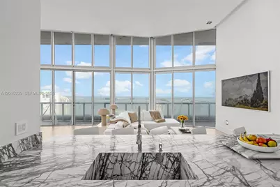 465 Brickell Ave #4101, Miami, FL 33131 - Photo 15