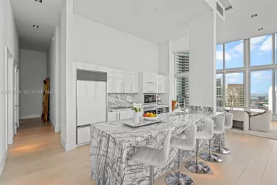 465 Brickell Ave #4101, Miami, FL 33131 - Photo 17