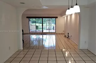 10144 Costa Del Sol Blvd, Doral, FL 33178 - Photo 9