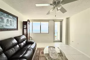 7135 Collins Ave, Miami Beach, FL 33141 - Photo 17