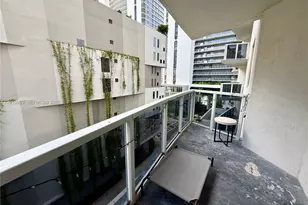 601 NE 23rd St, Miami, FL 33137 - Photo 11