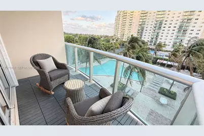19380 Collins Ave #402, Sunny Isles Beach, FL 33160 - Photo 3