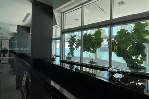 335 S Biscayne Blvd, Miami, FL 33131 - Photo 17