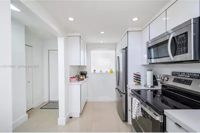 8010 SW 152nd Ave #211, Miami, FL 33193 - Photo 13