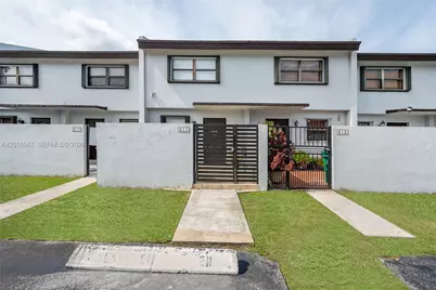 8010 SW 152nd Ave #211, Miami, FL 33193 - Photo 5