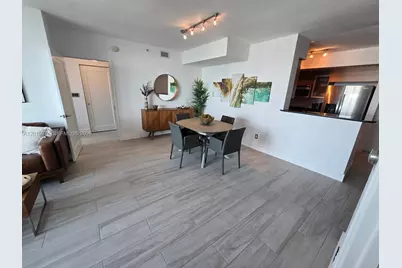 325 S Biscayne Blvd #3719, Miami, FL 33131 - Photo 17