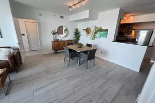 325 S Biscayne Blvd, Miami, FL 33131 - Photo 17