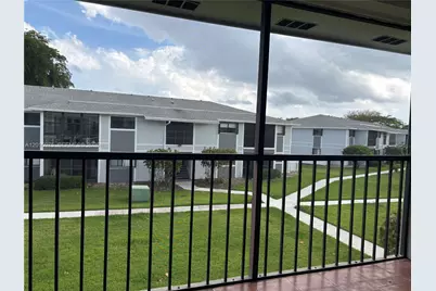 9703 Hammocks Blvd #202, Miami, FL 33196 - Photo 23