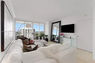 21055 Yacht Club Dr, Aventura, FL 33180 - Photo 9