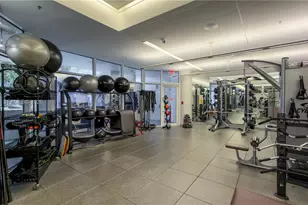 21055 Yacht Club Dr, Aventura, FL 33180 - Photo 33