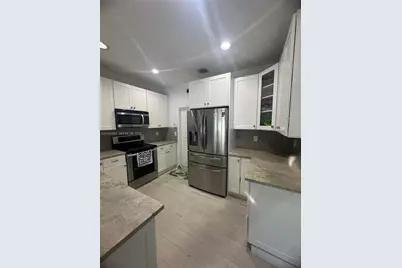 5402 Pointe Villa Dr #B, Lighthouse Point, FL 33064 - Photo 13
