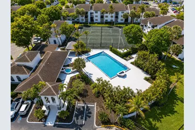 7200 NW 179th St #110, Hialeah, FL 33015 - Photo 31