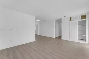4211 SW 97th Pl, Miami, FL 33165 - Photo 5