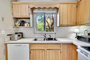 3300 Atlanta St, Hollywood, FL 33021 - Photo 9