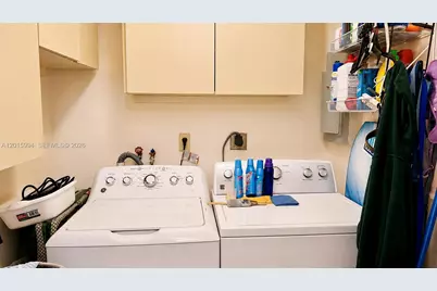 1734 W 57th Ter, Hialeah, FL 33012 - Photo 15