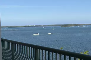 1408 Brickell Bay Dr, Miami, FL 33131 - Photo 5