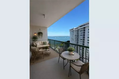 1408 Brickell Bay Dr #1104, Miami, FL 33131 - Photo 3