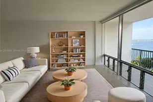1408 Brickell Bay Dr, Miami, FL 33131 - Photo 1